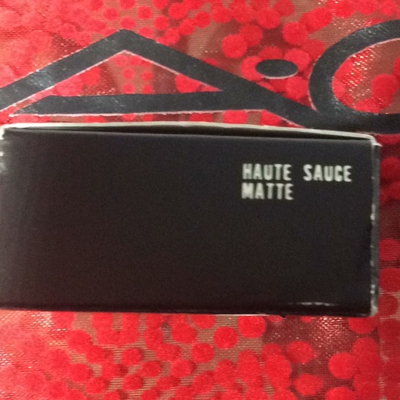 Mac eye shadow - Picture 3 of 6